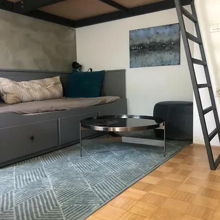 Апартаменты Birch On Main Square *