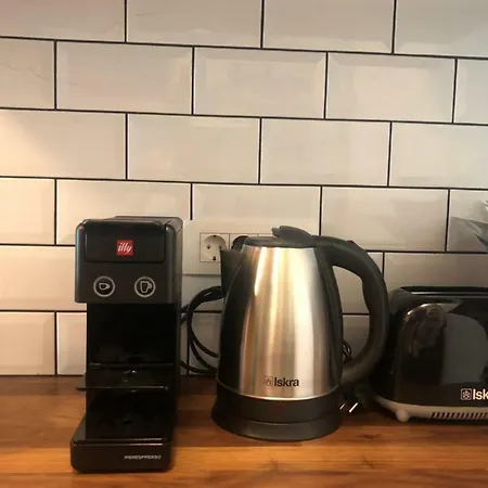 Birch On Main Square *