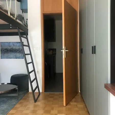 Birch On Main Square * Любляна