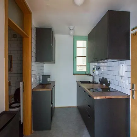 Birch On Main Square Апартаменты *